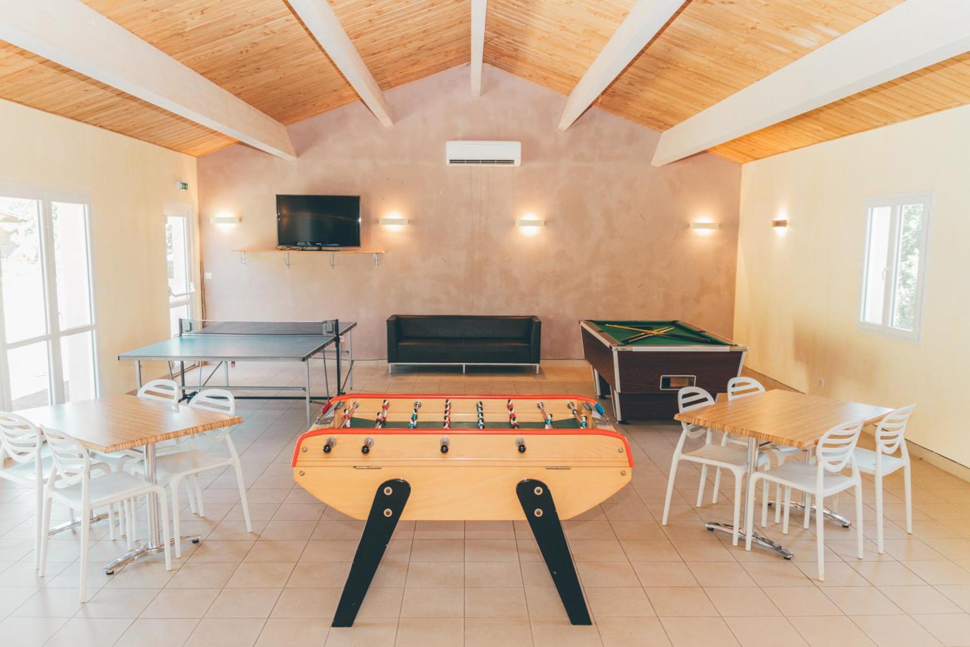 Terres De France - Les Hameaux De Pomette Hotel Marminiac Ngoại thất bức ảnh