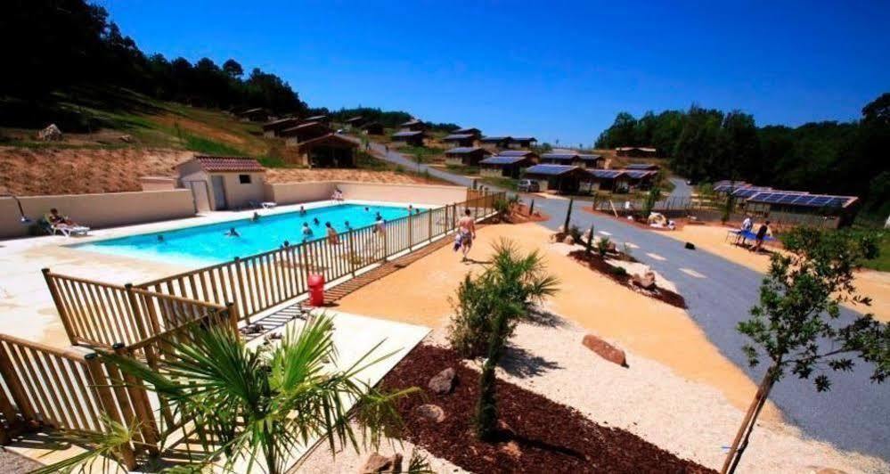 Terres De France - Les Hameaux De Pomette Hotel Marminiac Ngoại thất bức ảnh